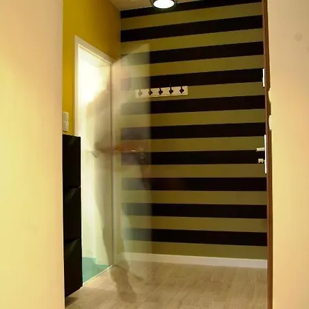 Aquarius, Sun & Snow Apartment